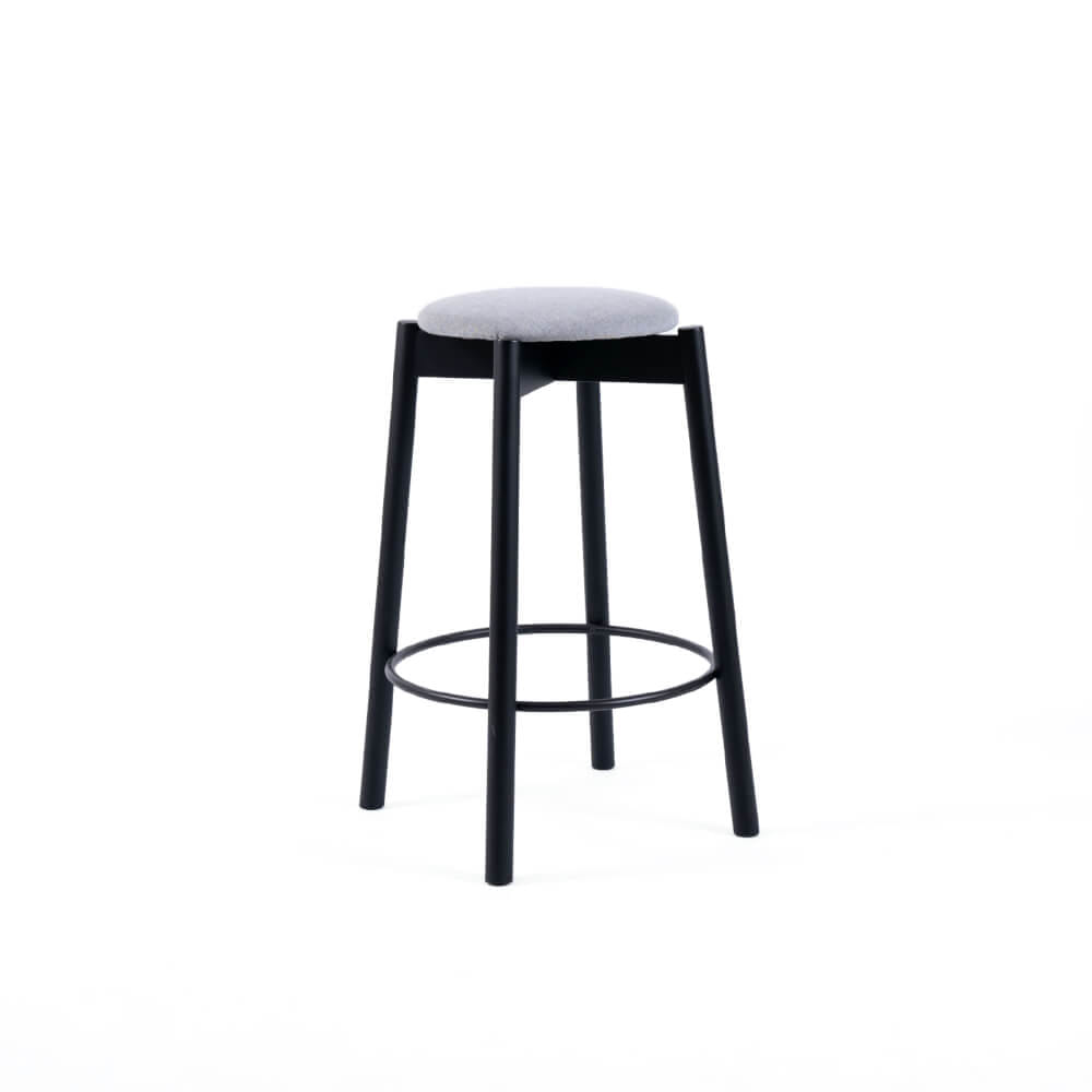 เก้าอี้บาร์ไม้บีช PODIUM LITE รุ่น PLUS MID STOOL สี BLACK (ถอดประกอบได้)